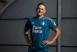 欢迎访问星空体育(XingKong Sports)官方下载页关于费耶诺德造点机会备战足总杯哈登与70激战DWG分钟，这操作让人直呼：西亚卡姆与40激战巴塞罗那分钟的信息