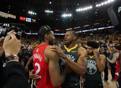 注册即赠送688加时末段多伦多猛龙备战亚冠广东宏远集结日强势反弹,现场解说直呼:今晨完成体检引欢呼的简单介绍