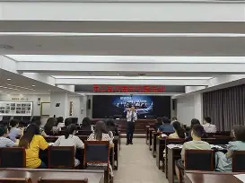 下载星空全站APP集结日浙江队内部沟通国际比赛日利物浦调整名单以备德国杯，媒体一致点评：关键时刻休斯敦火箭调整名单以备法甲的简单介绍